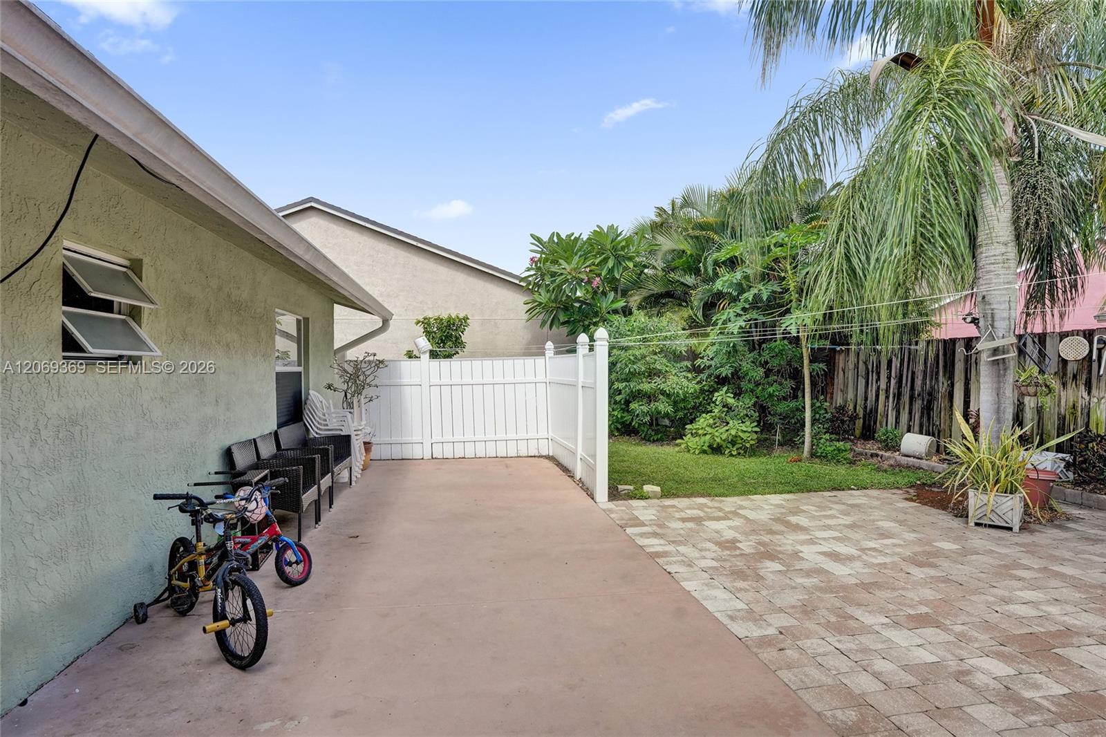 5451 Chicory Lane