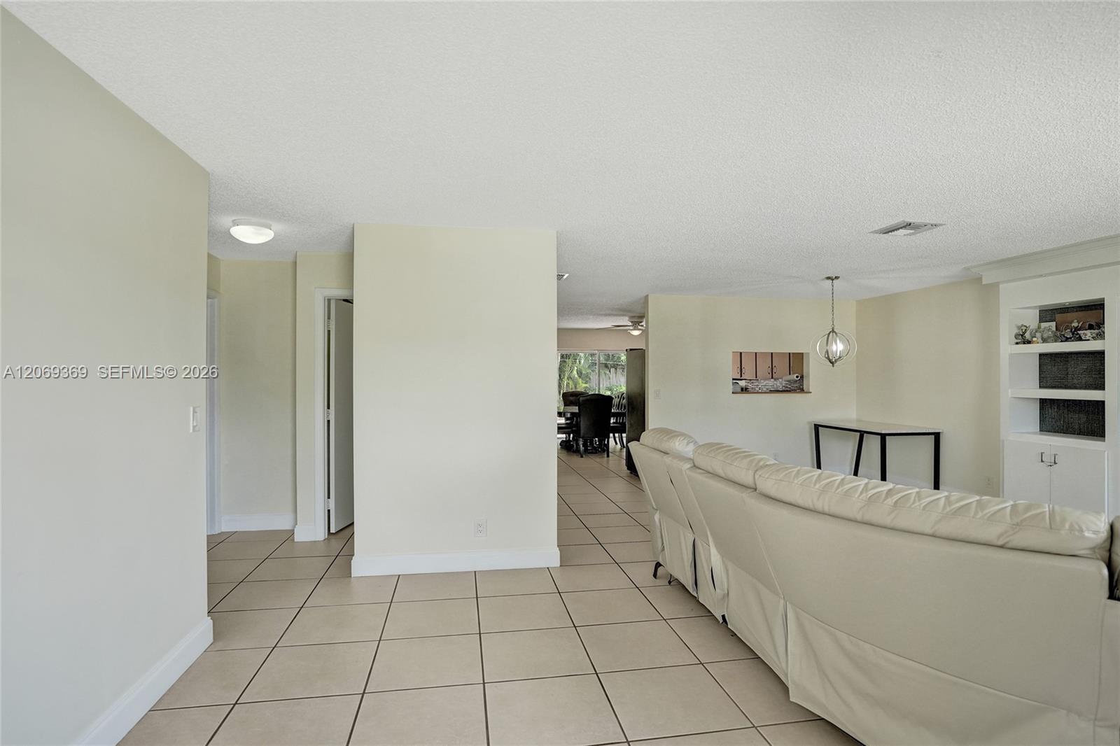 5451 Chicory Lane