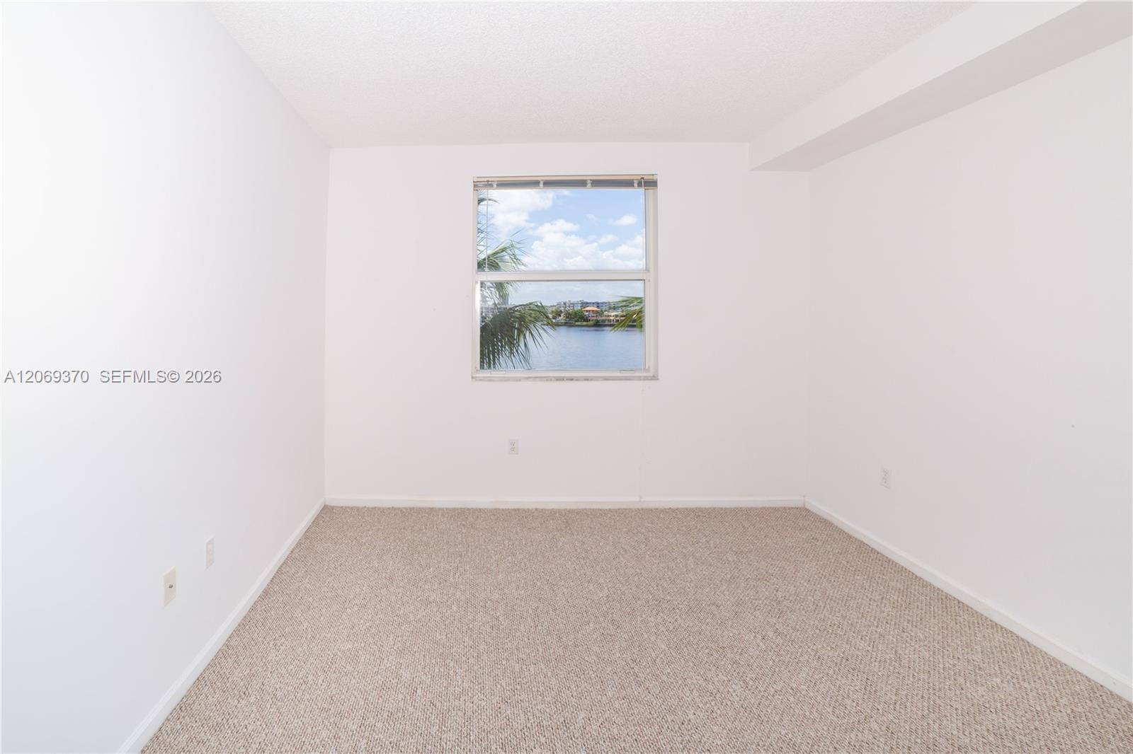 17100 N Bay Road