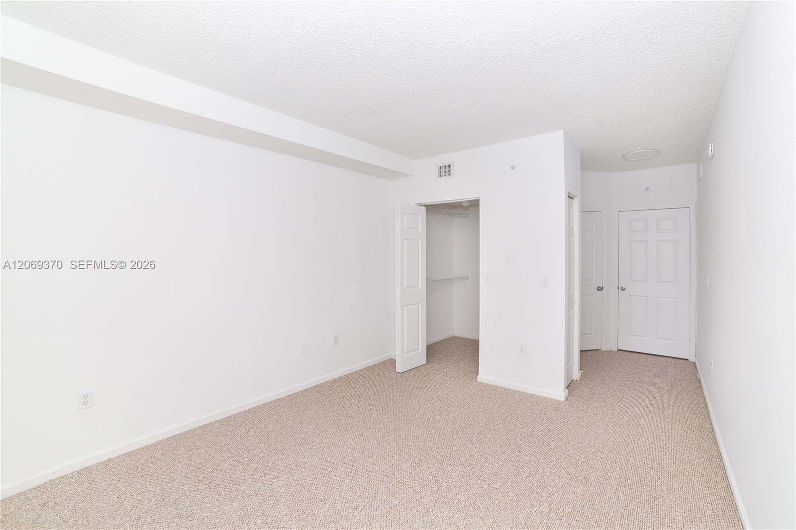 17100 N Bay Road
