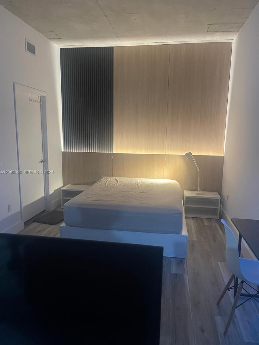 151 SE 1st Street