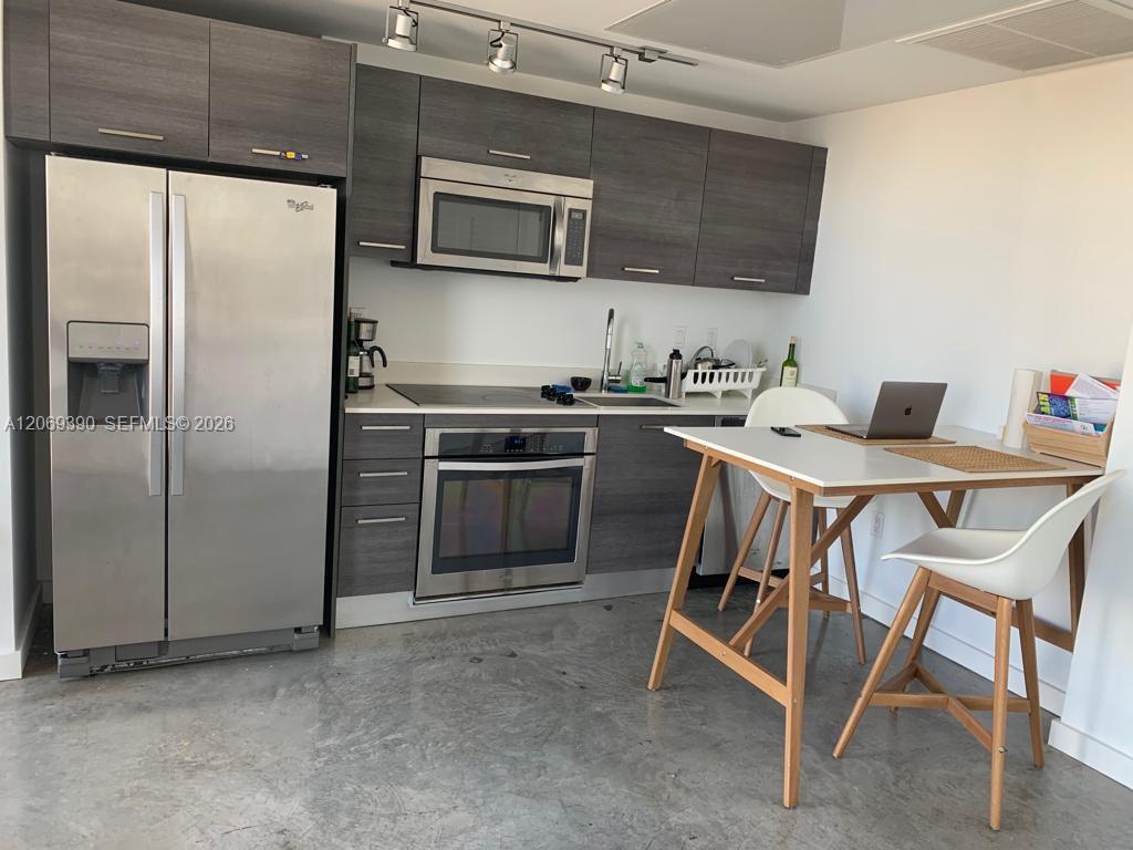 151 SE 1st Street