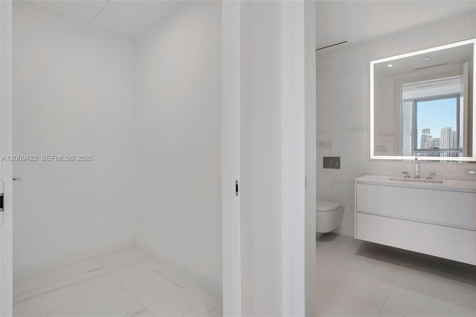 300 Biscayne Boulevard Way