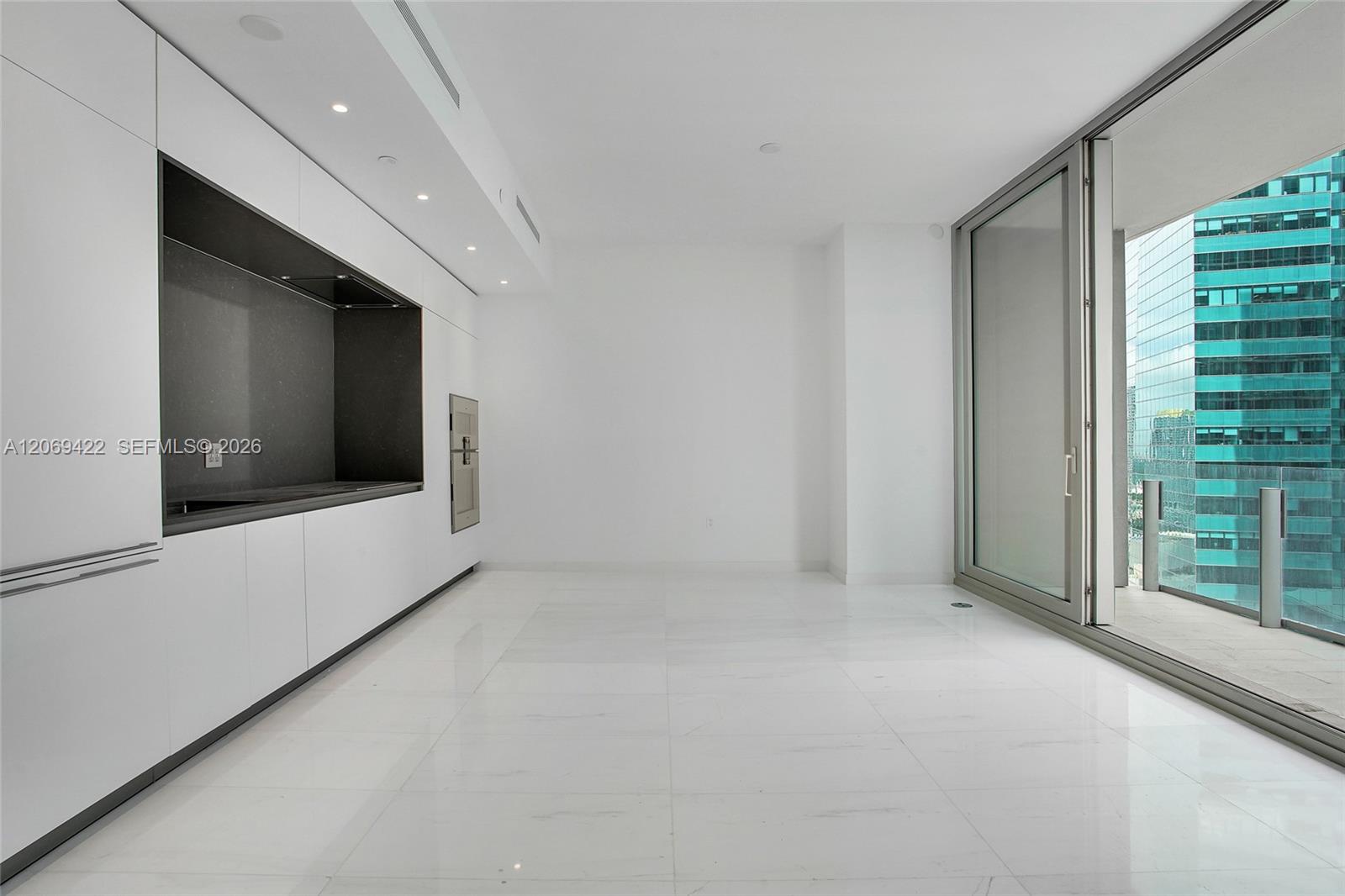 300 Biscayne Boulevard Way
