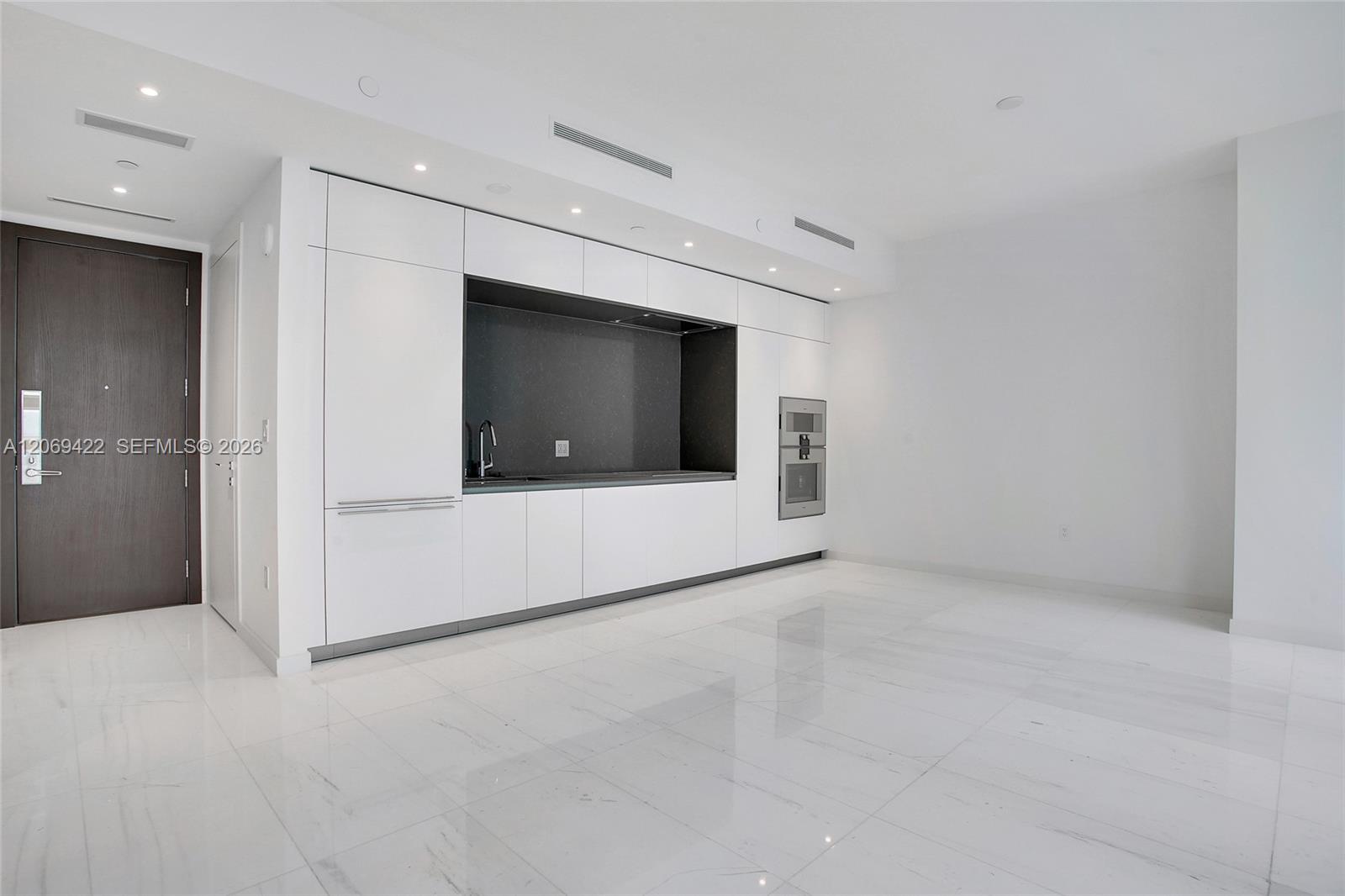 300 Biscayne Boulevard Way