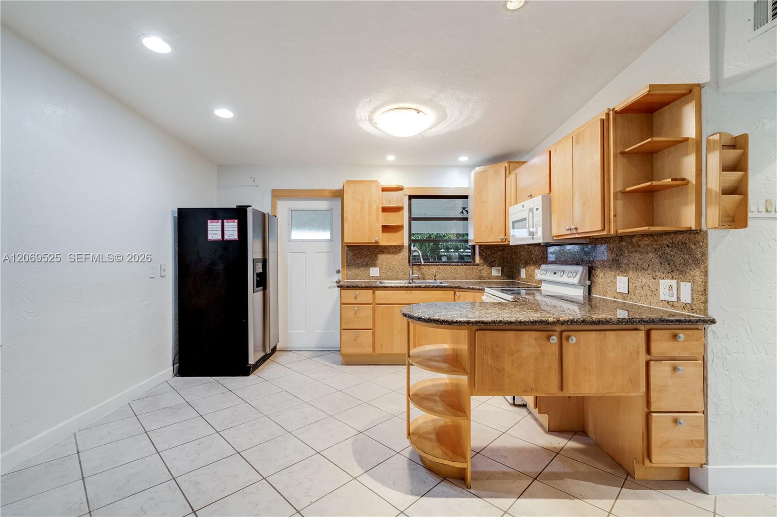 5677 Maypop Road