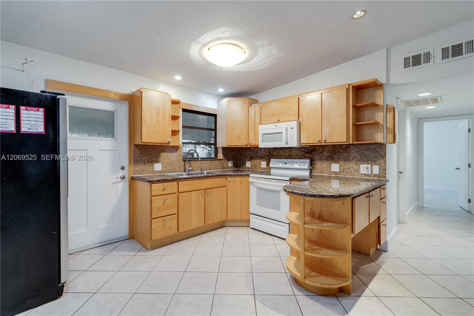 5677 Maypop Road