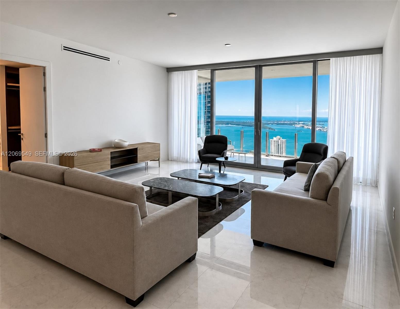 300 Biscayne Blvd Way