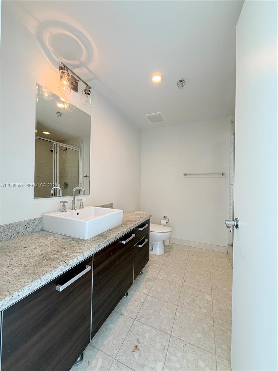 185 SW 7th Street
