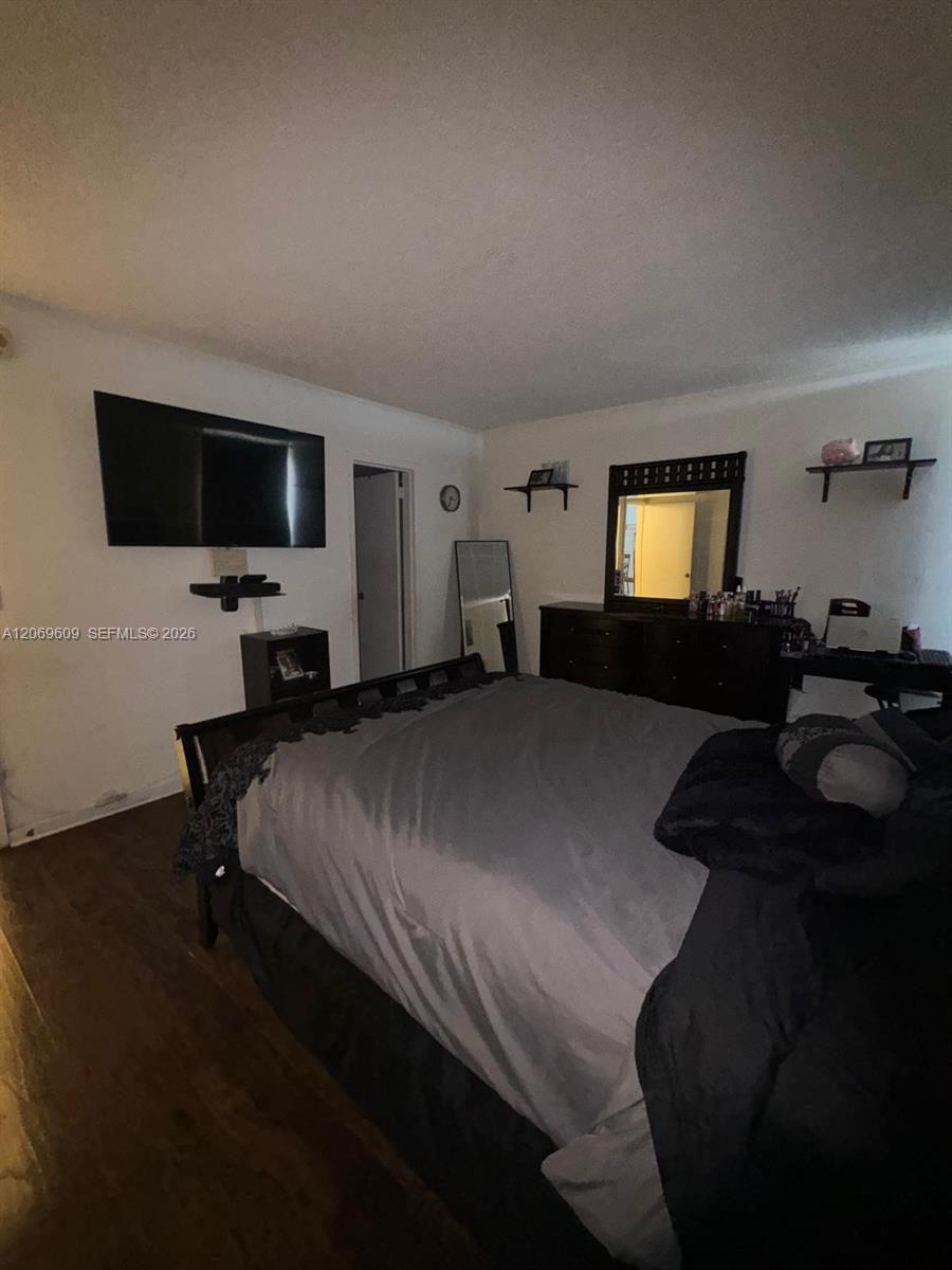 2020 NE 135th Street