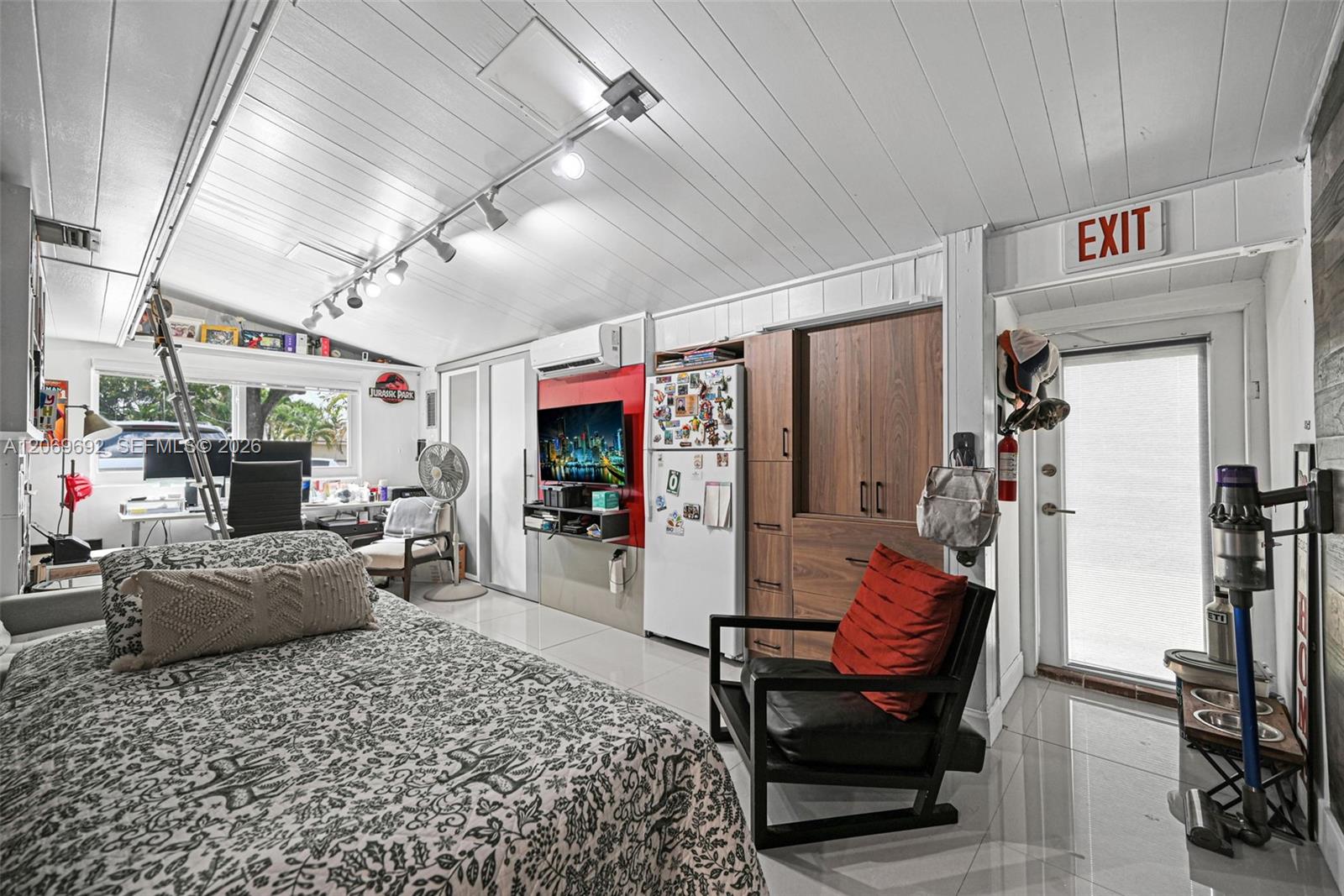 9359 Dominican Drive