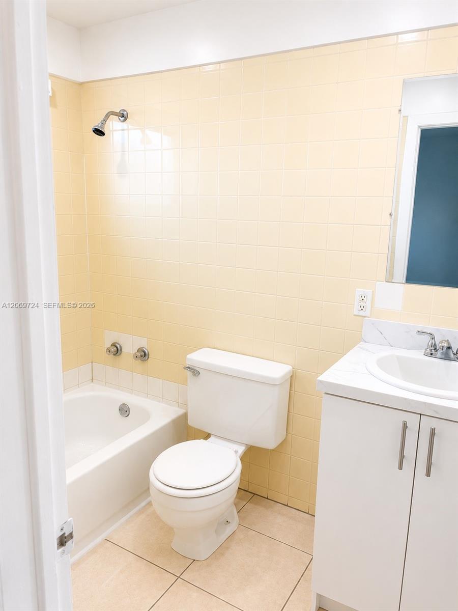 1230 W 54th Street