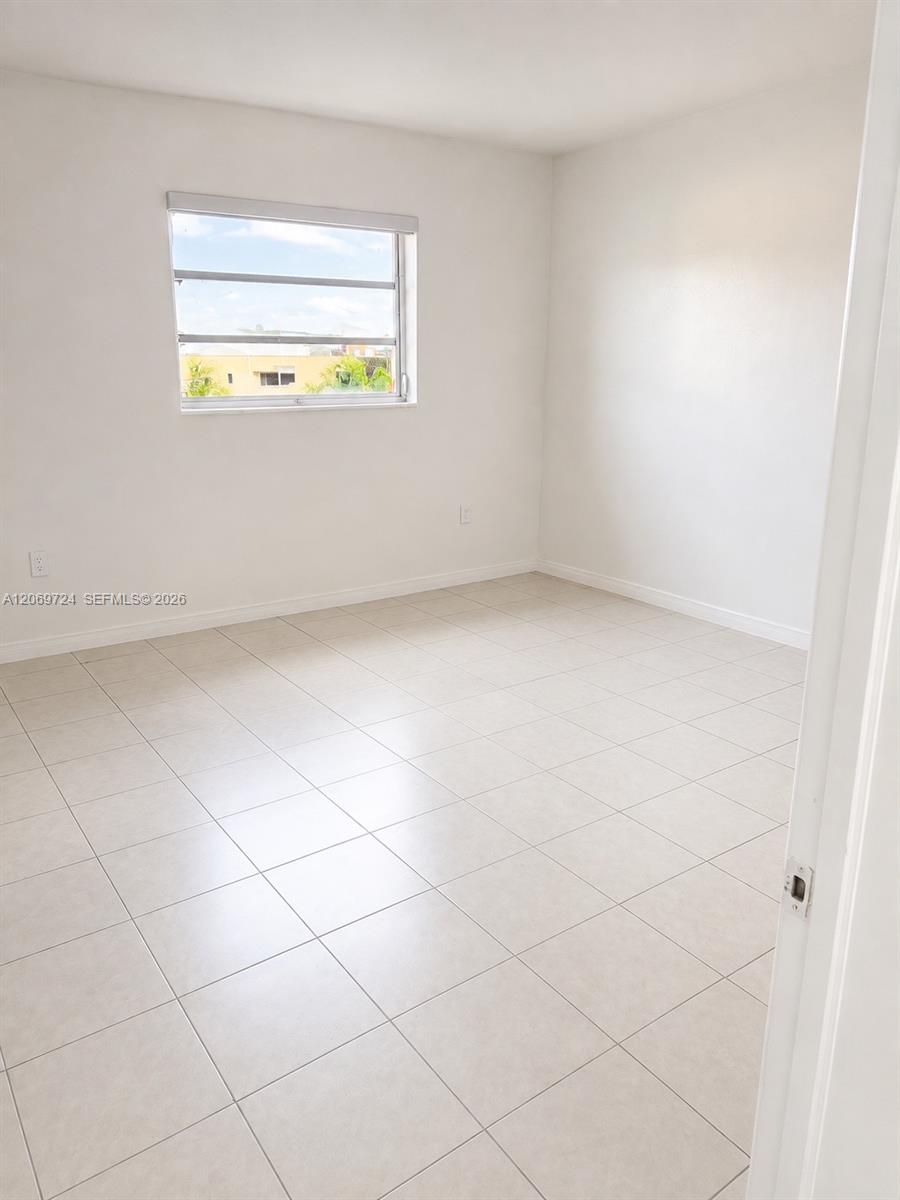 1230 W 54th Street