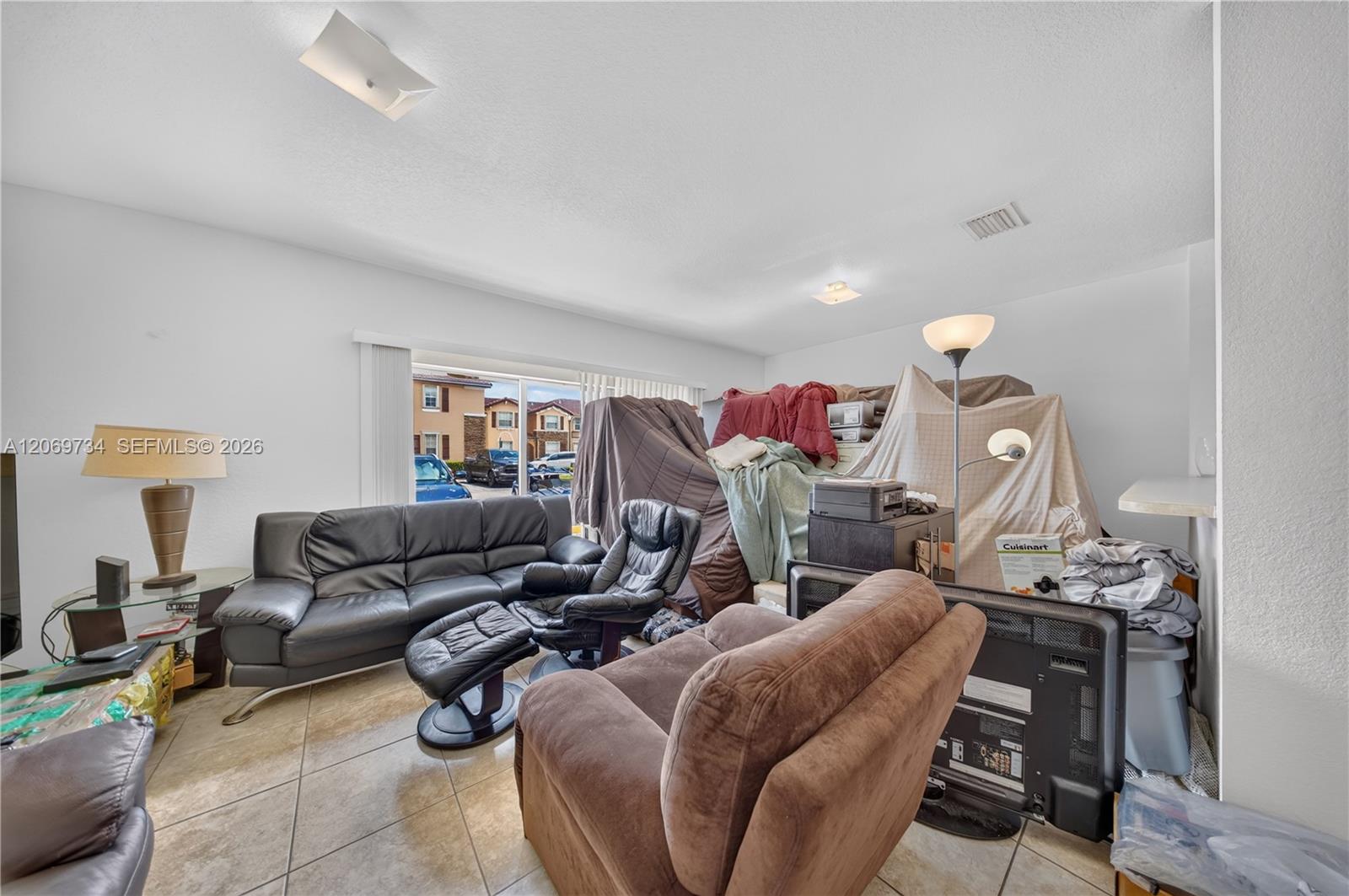 1495 NE 33rd Avenue