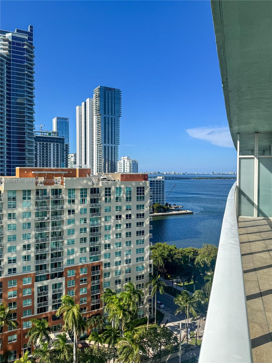 1900 N Bayshore Drive