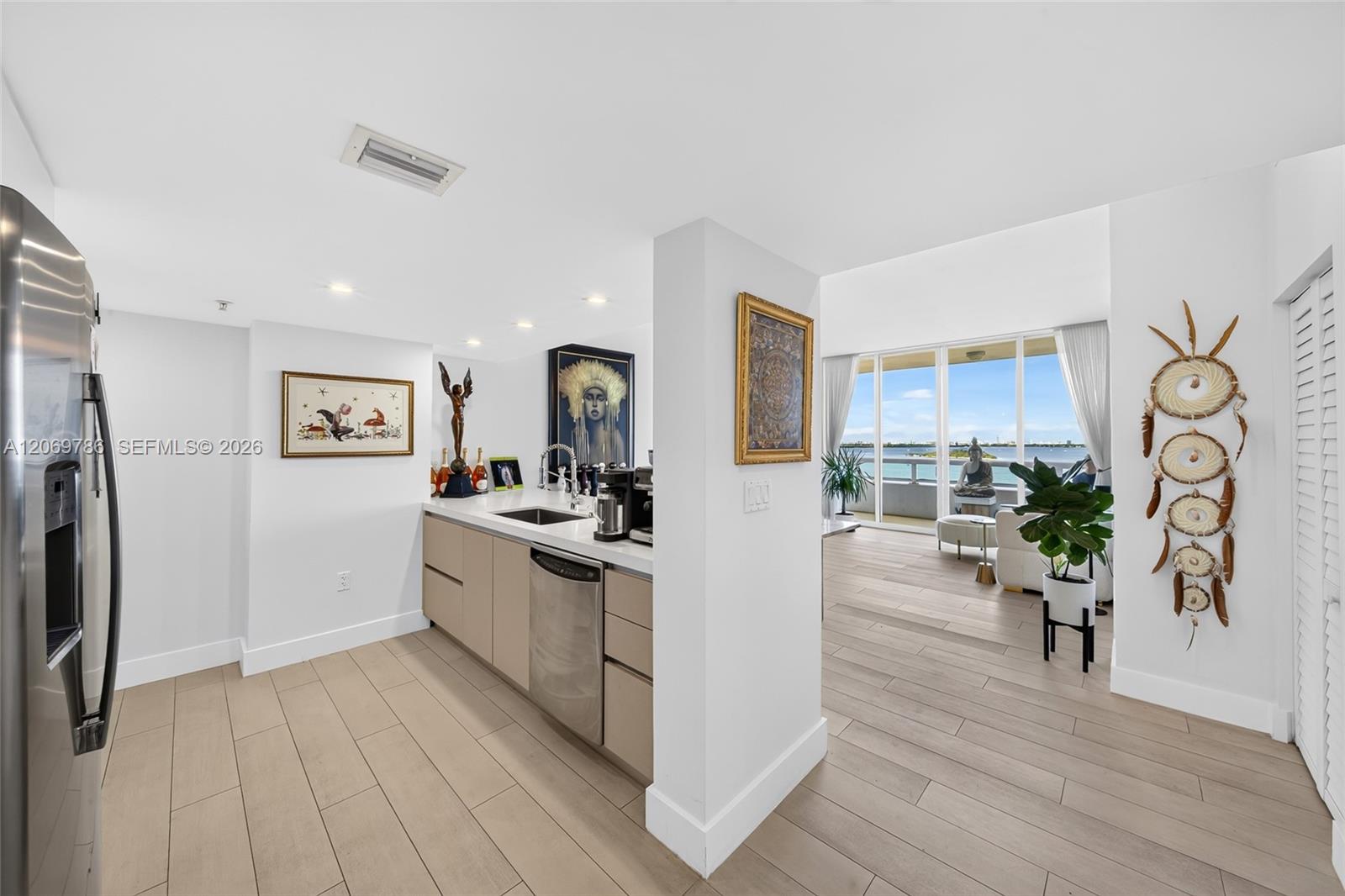 1800 N Bayshore Drive