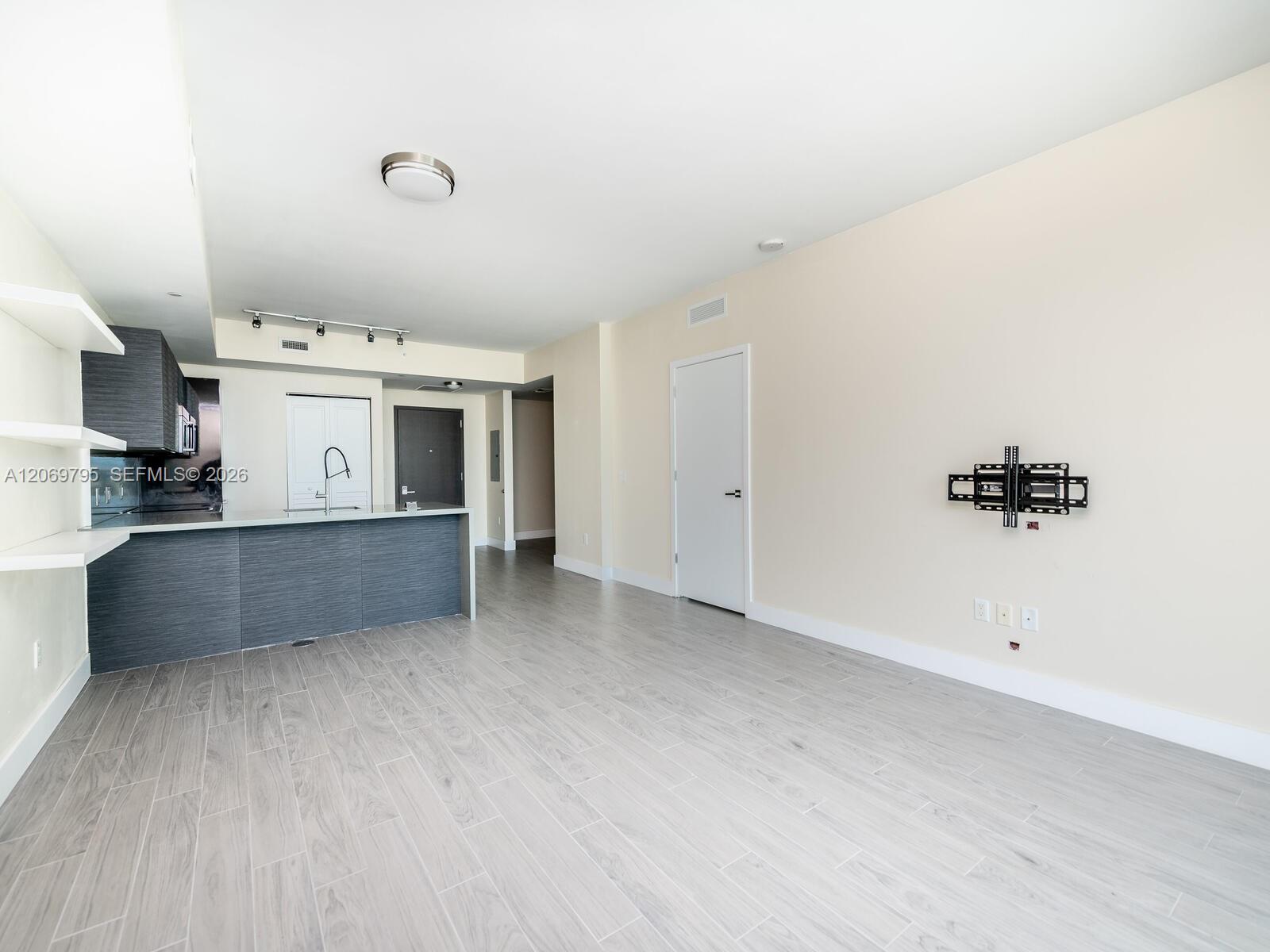 1080 Brickell Avenue gallery image #14