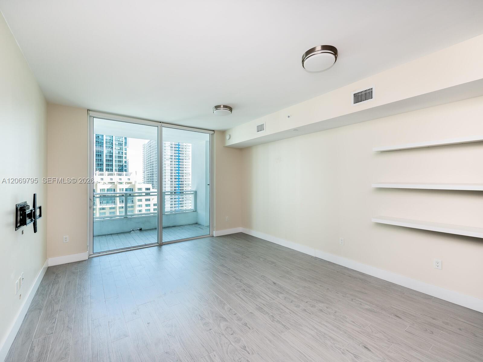 1080 Brickell Avenue gallery image #15