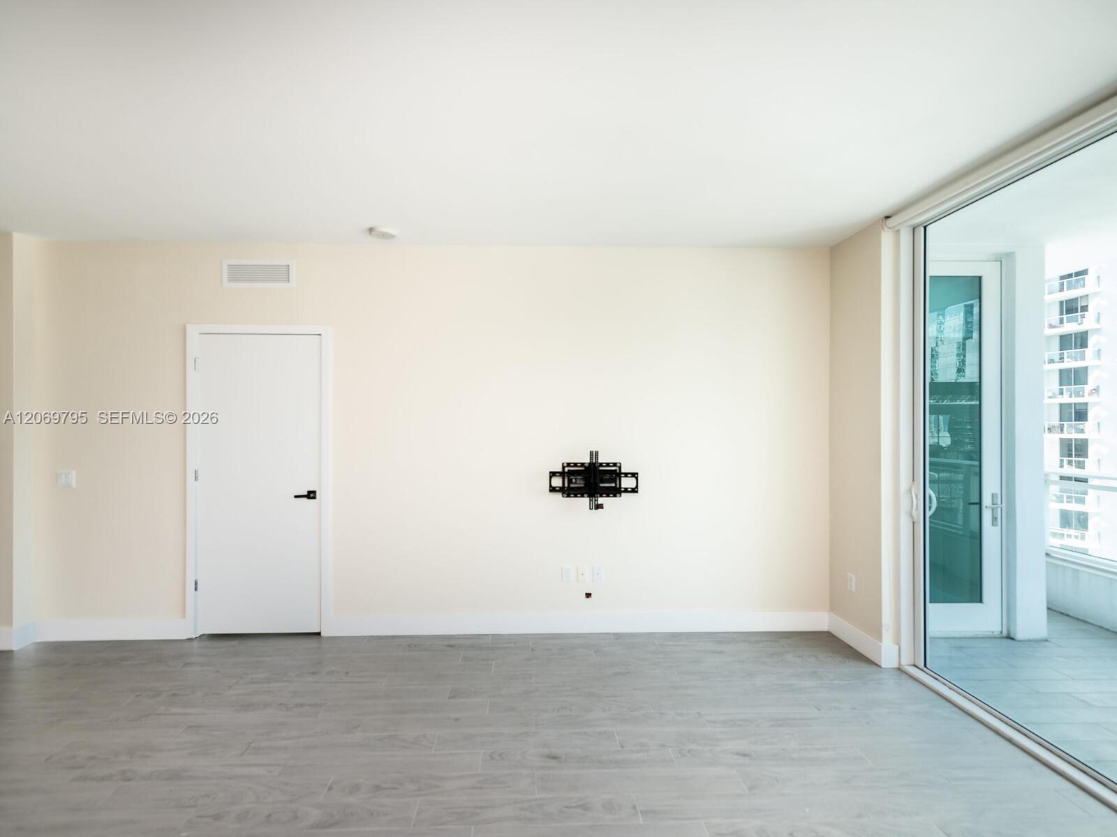 1080 Brickell Avenue gallery image #19