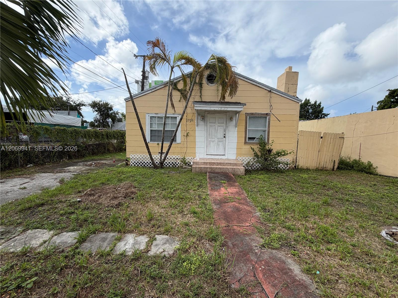 2728 NW 3rd Street