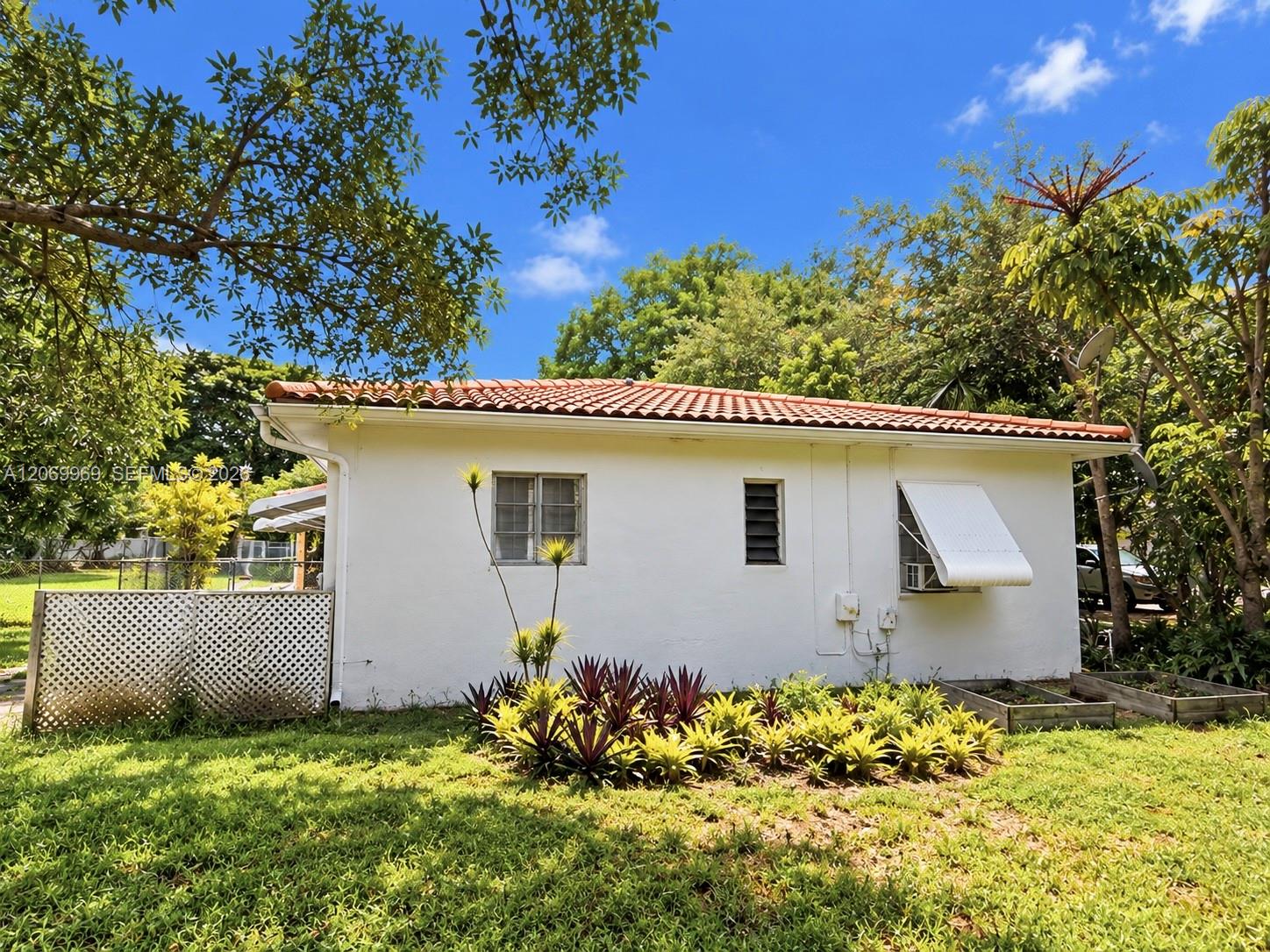 1120 NE 115th Street