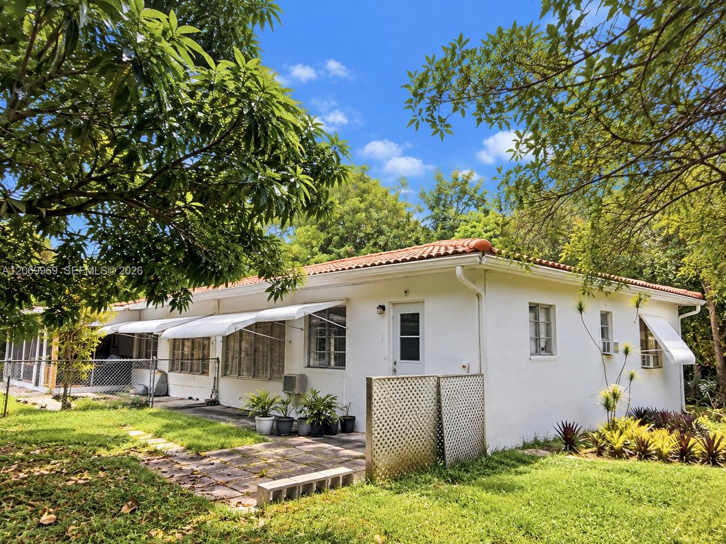 1120 NE 115th Street