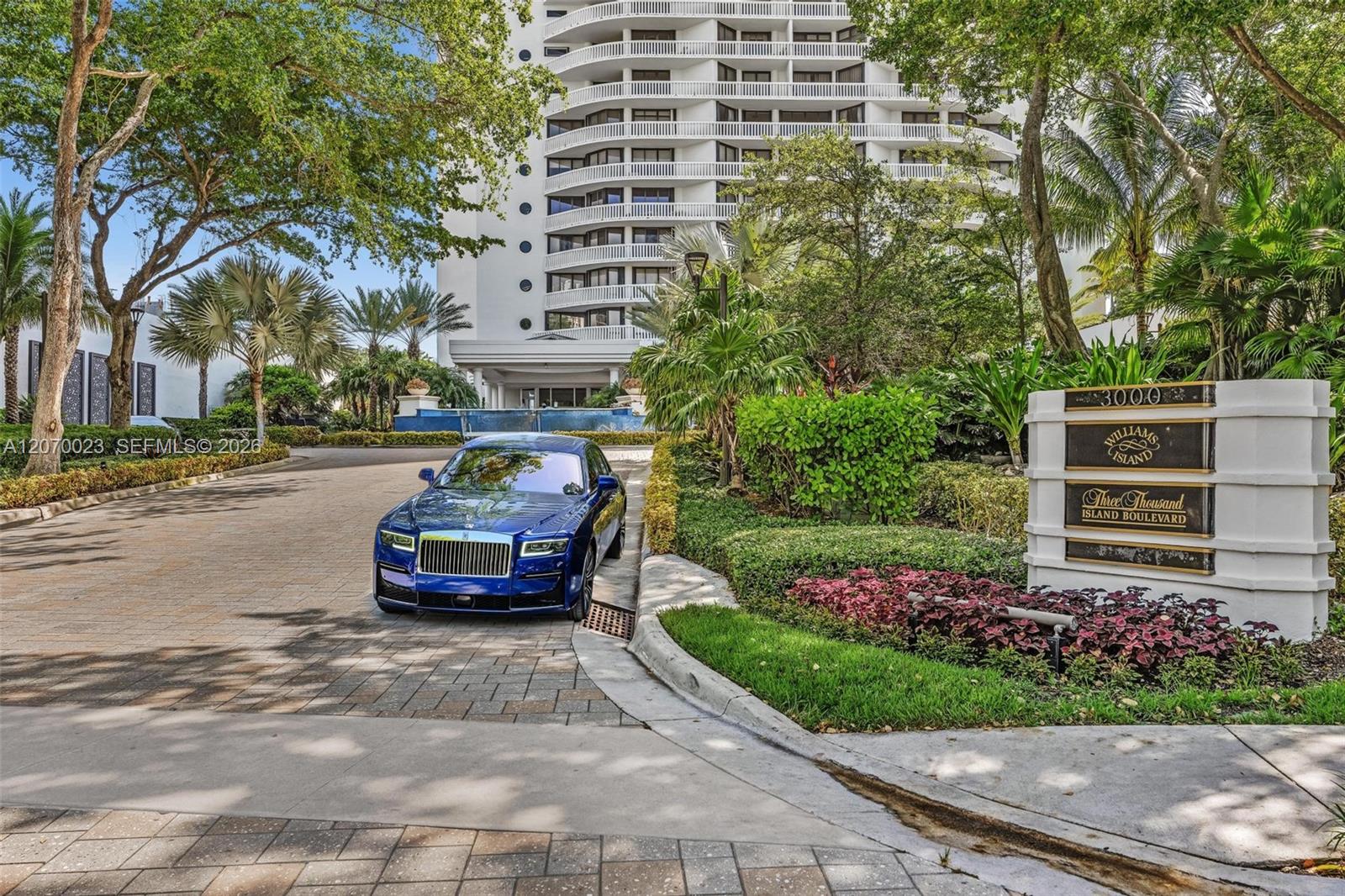 3000 Island Boulevard