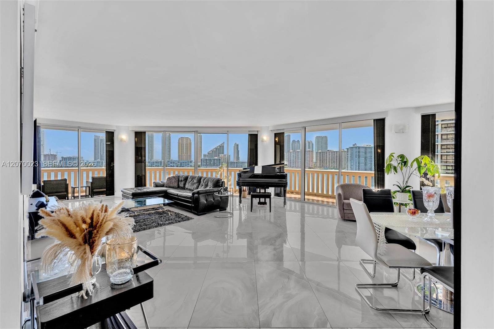 3000 Island Boulevard