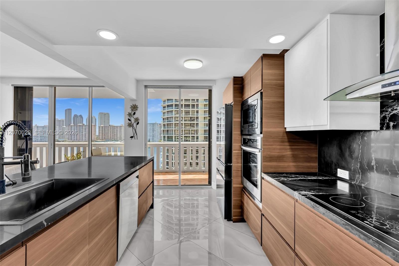 3000 Island Boulevard