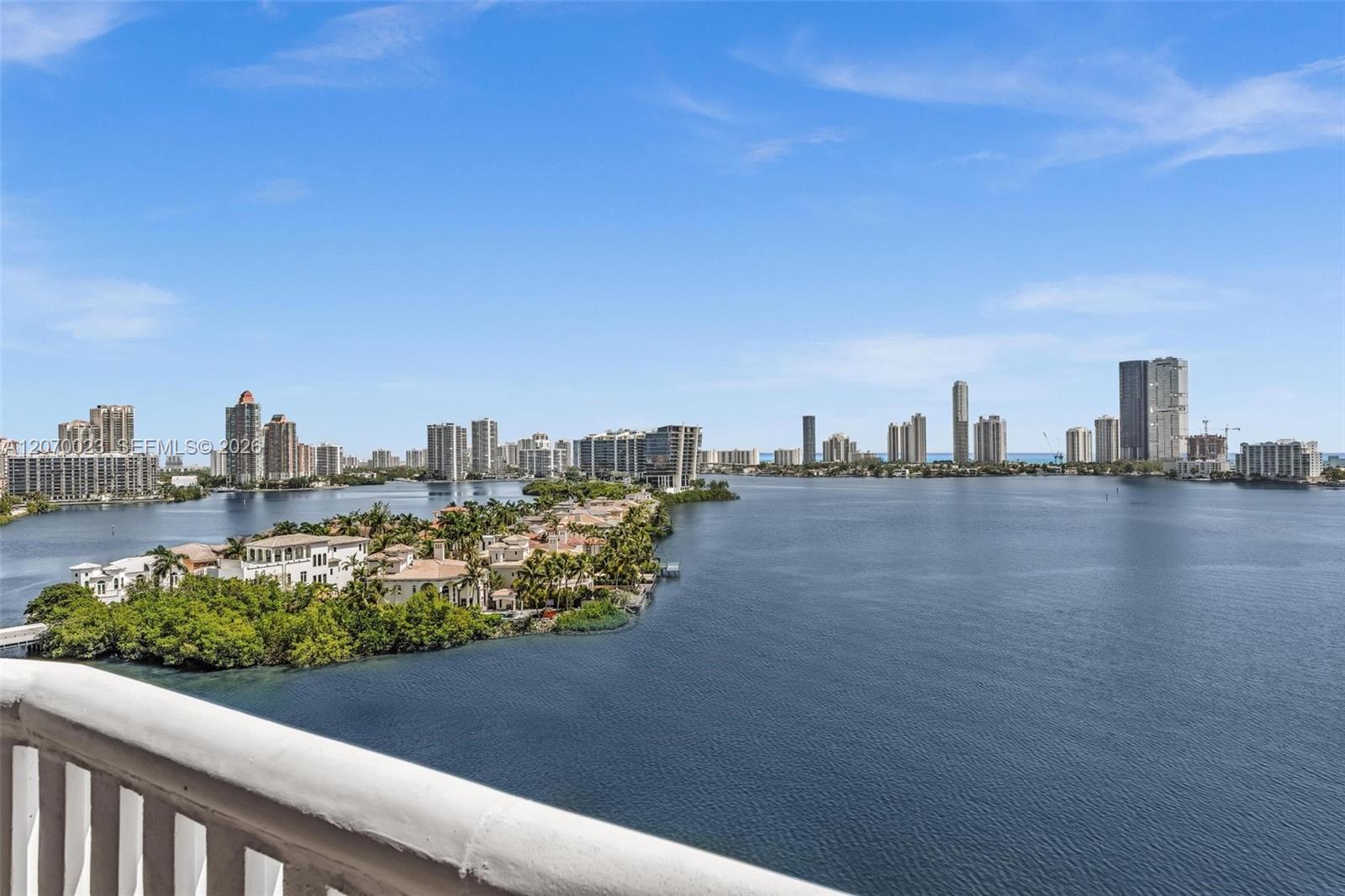 3000 Island Boulevard