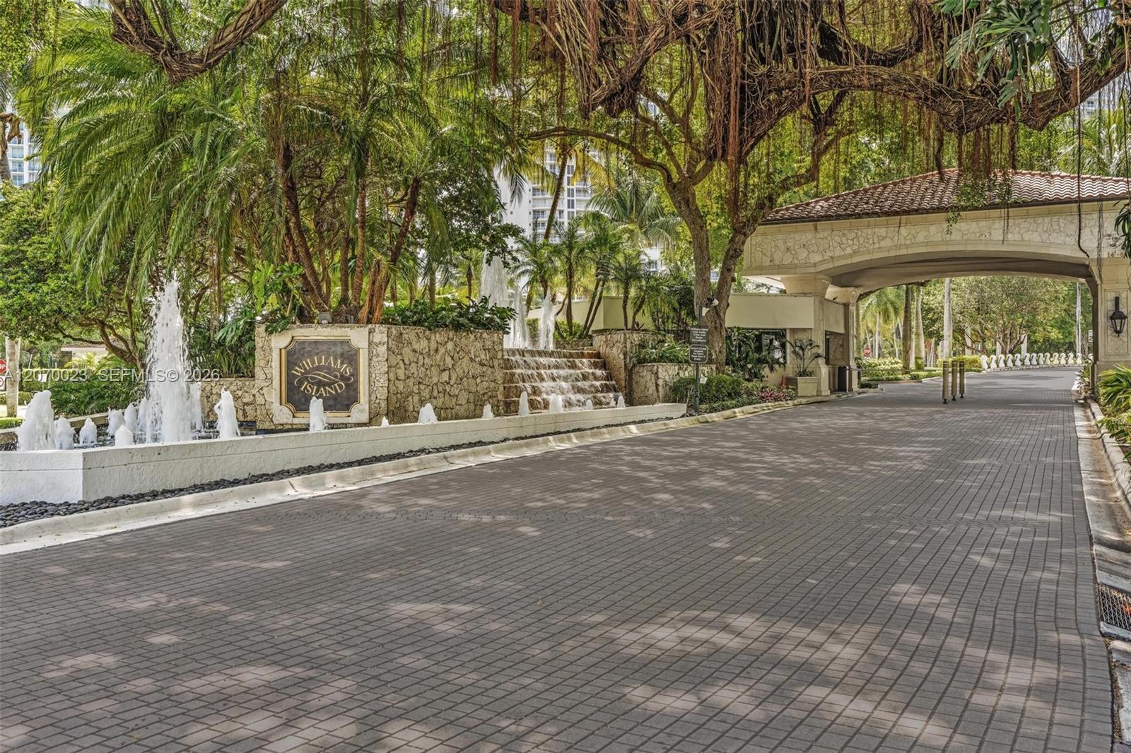 3000 Island Boulevard