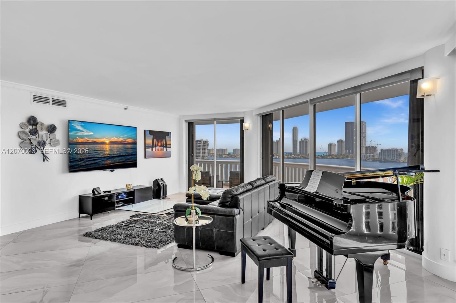 3000 Island Boulevard