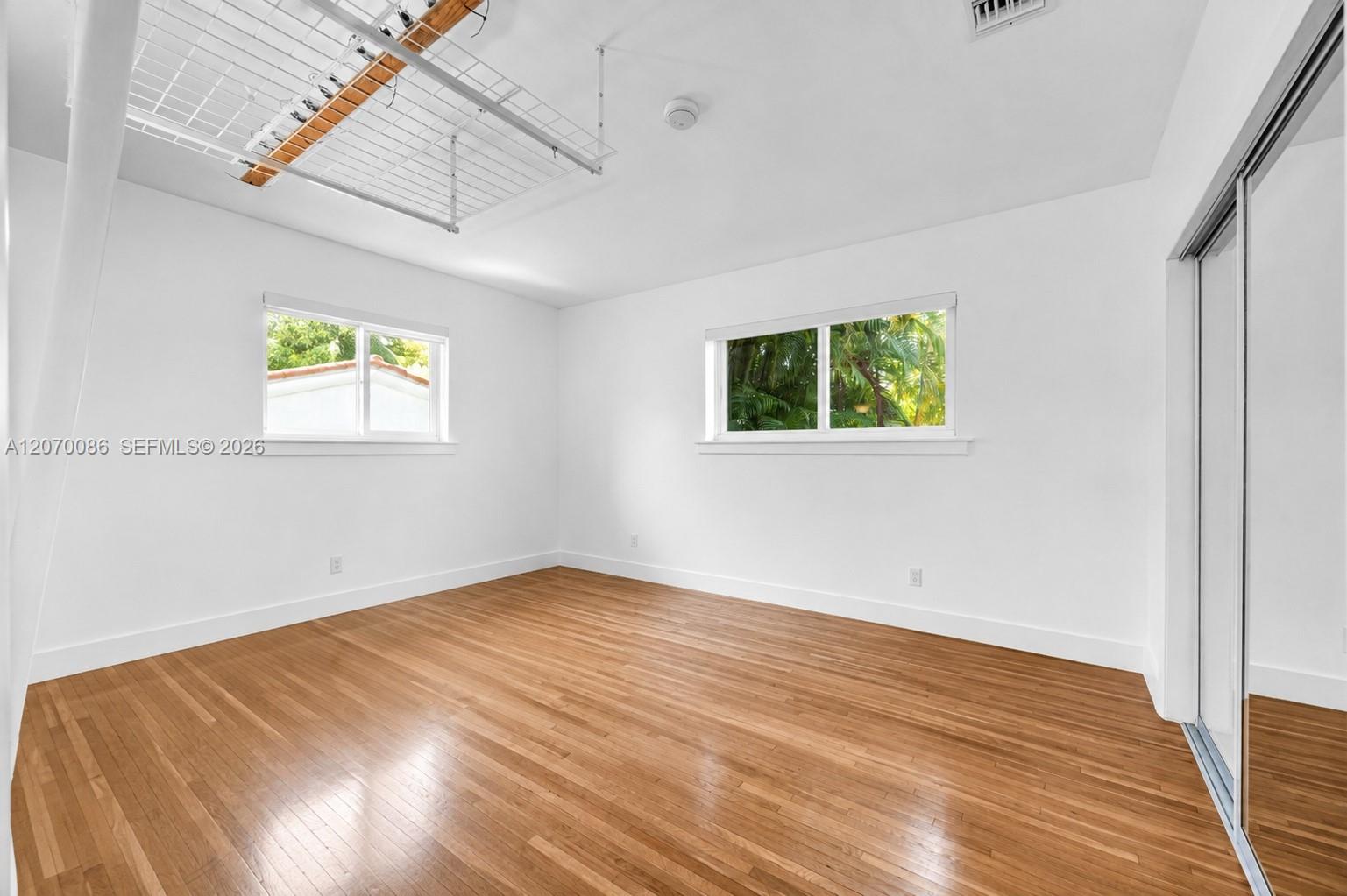 1085 NE 84th Street