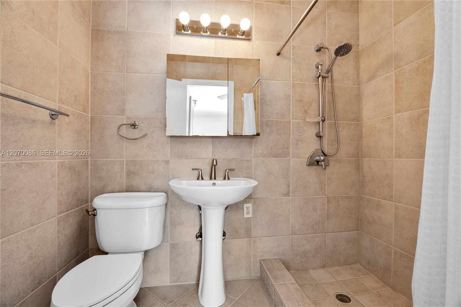 1085 NE 84th Street