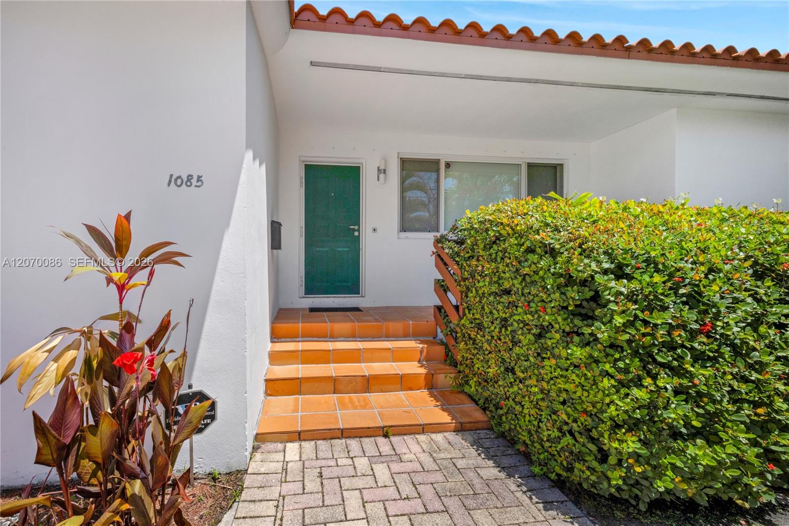 1085 NE 84th Street