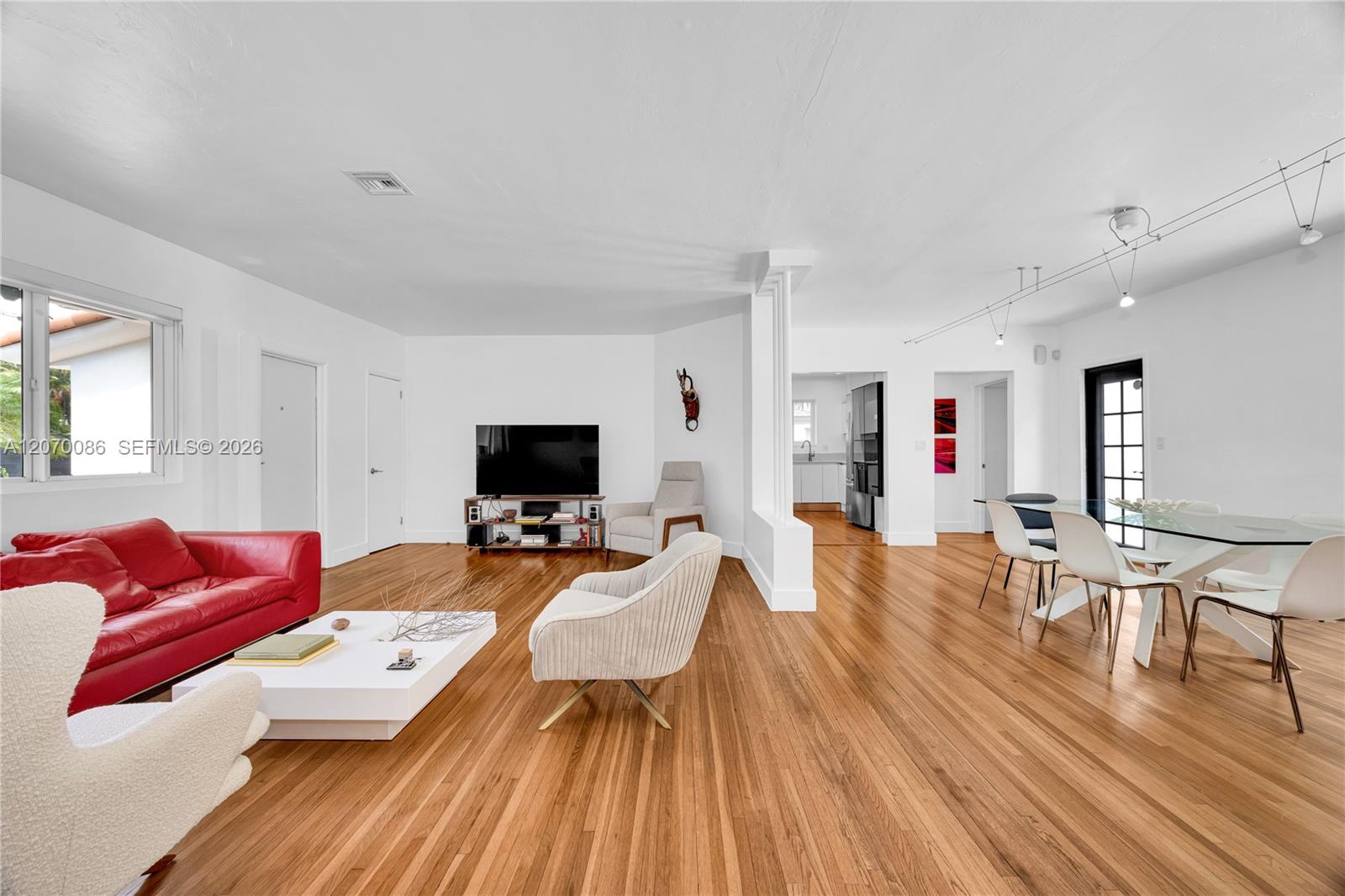 1085 NE 84th Street