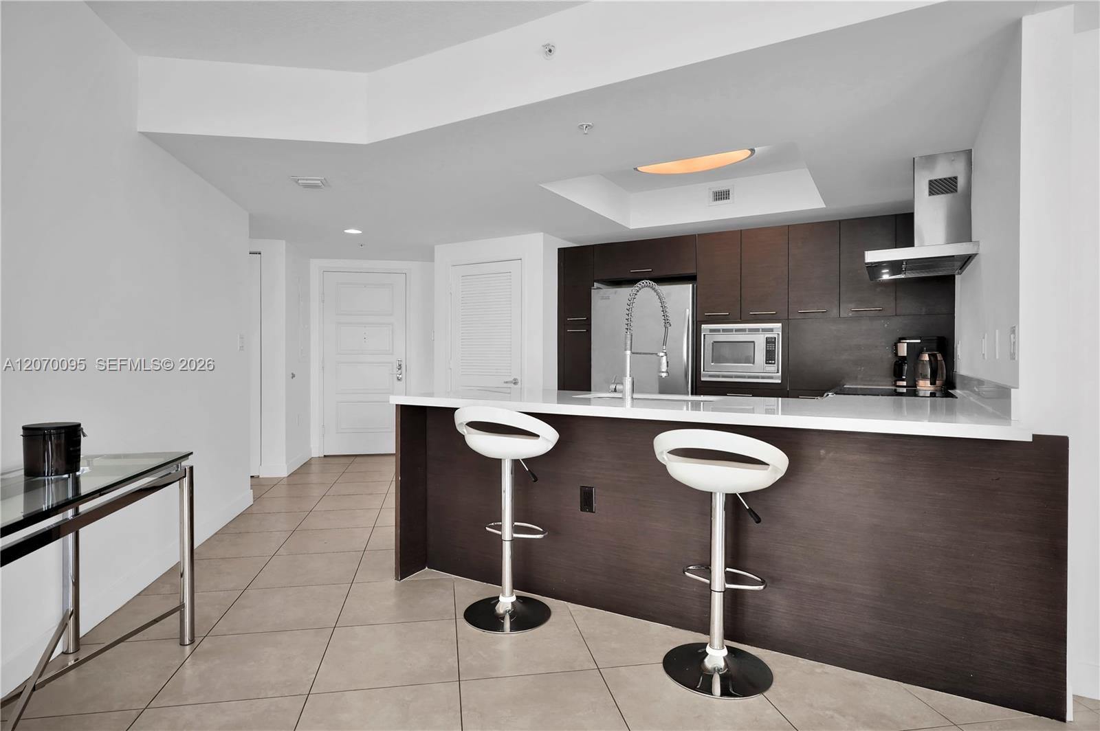 250 Sunny Isles Boulevard