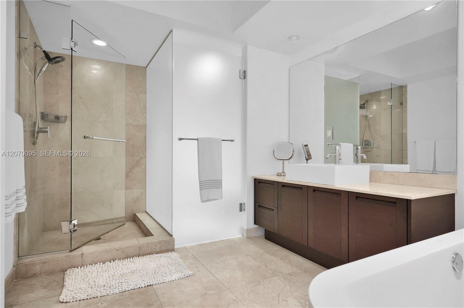 250 Sunny Isles Boulevard