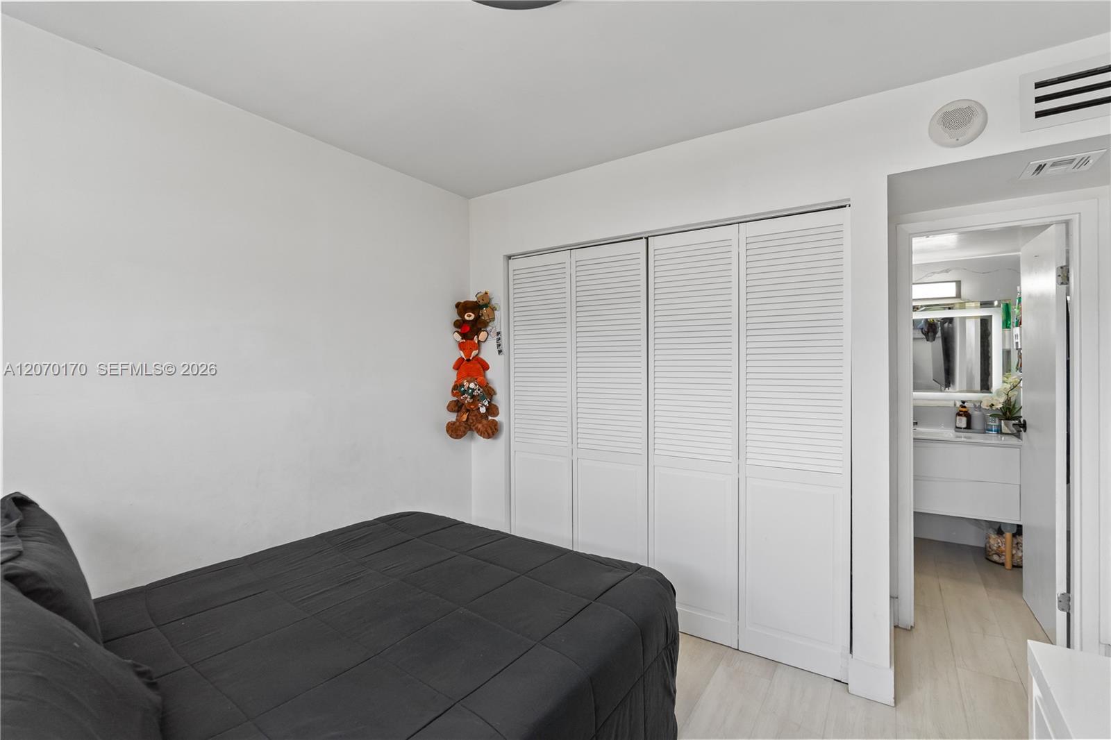 2821 N Miami Beach Boulevard