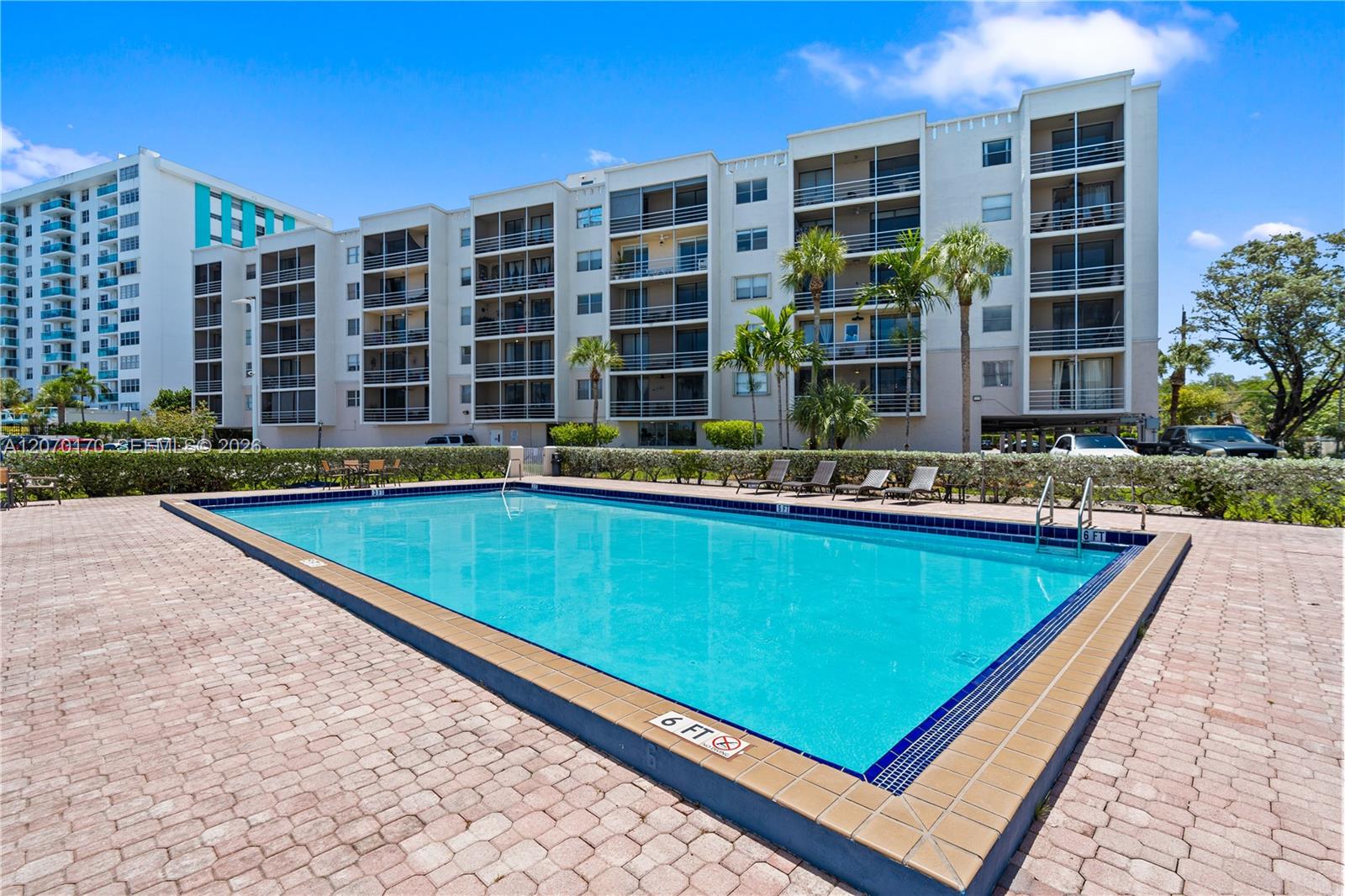 2821 N Miami Beach Boulevard