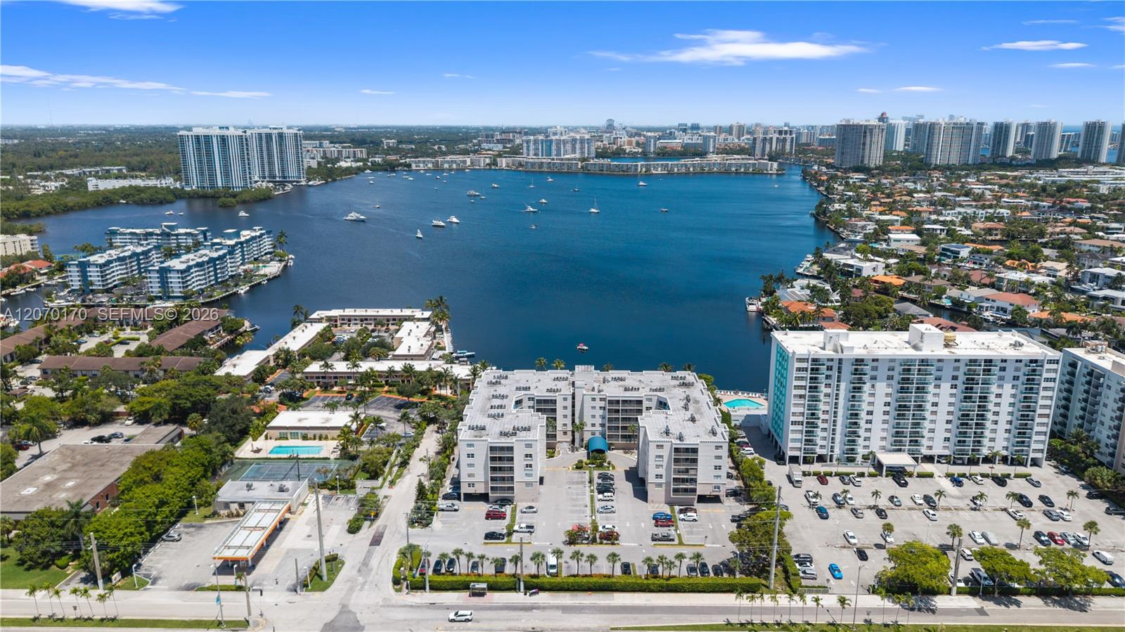 2821 N Miami Beach Boulevard