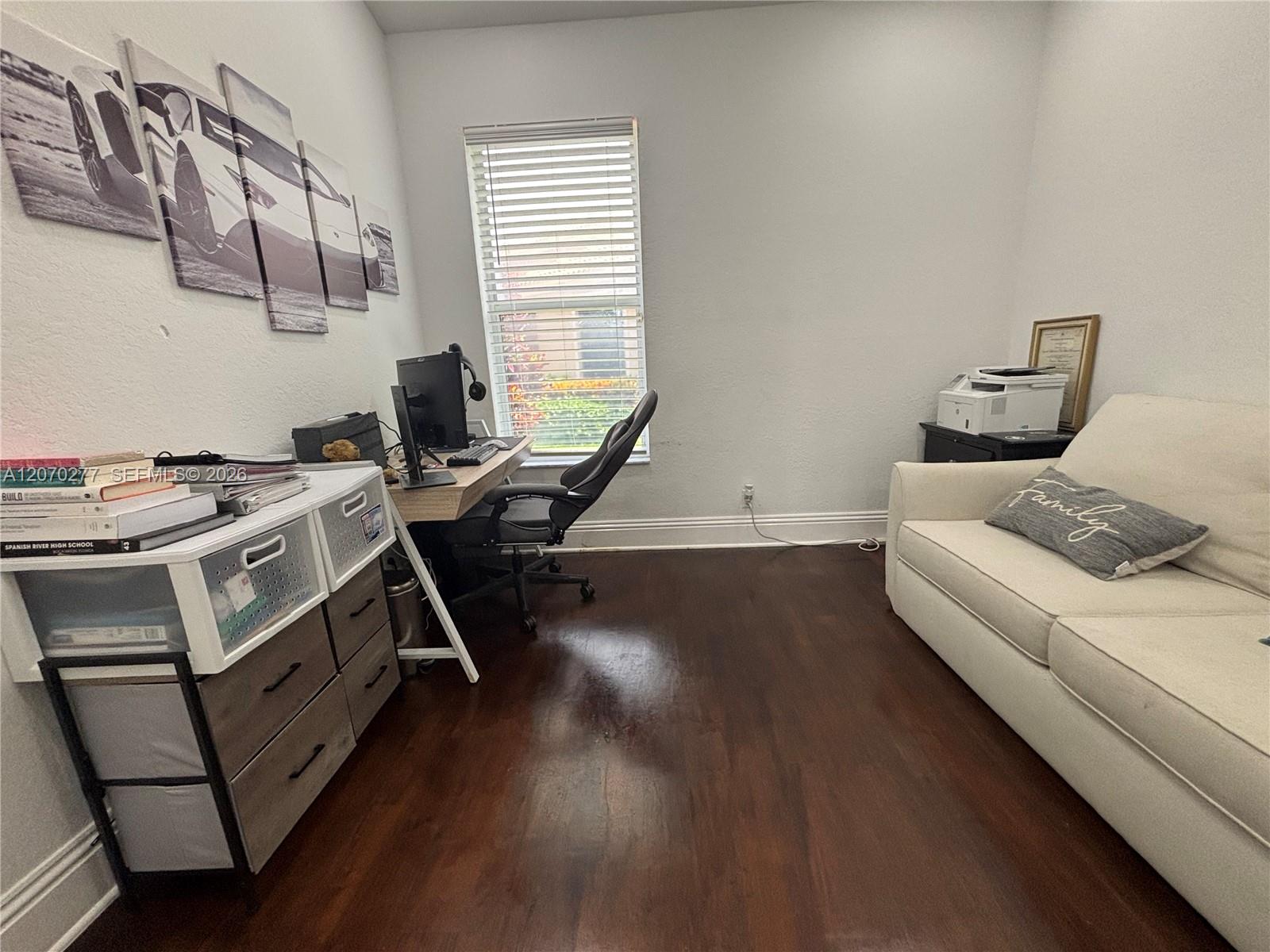 2932 NW 41st Street
