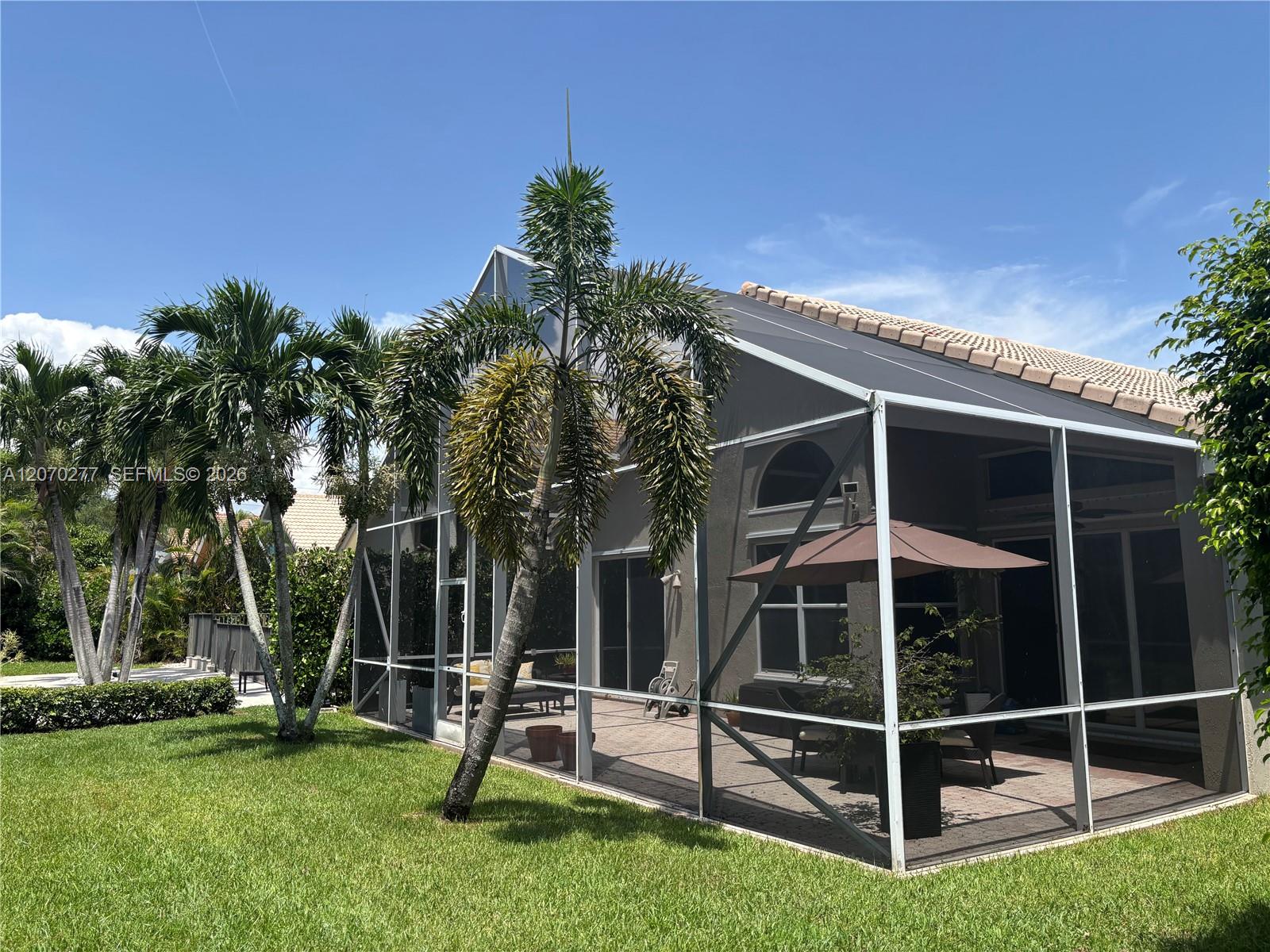 2932 NW 41st Street