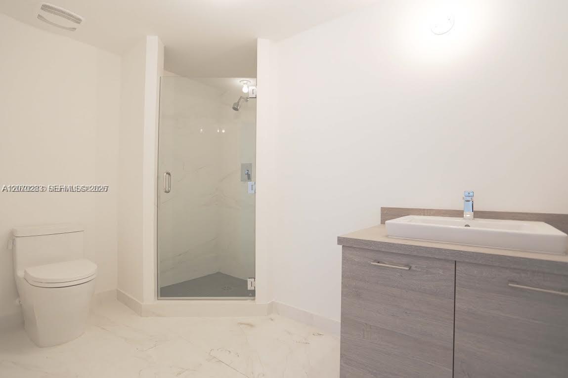 400 Sunny Isles Boulevard