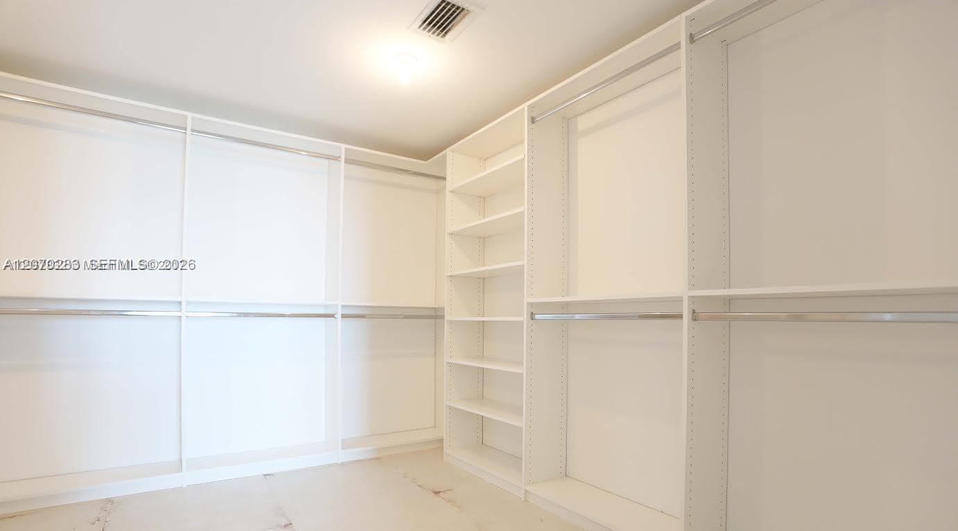 400 Sunny Isles Boulevard