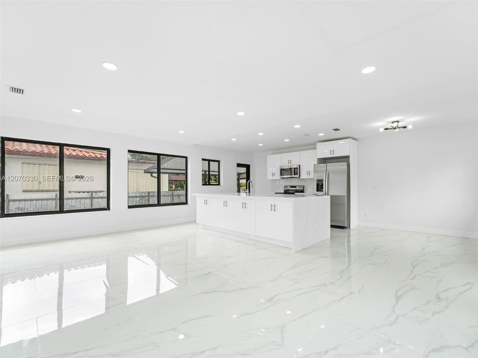 2500 SW 23rd Terrace