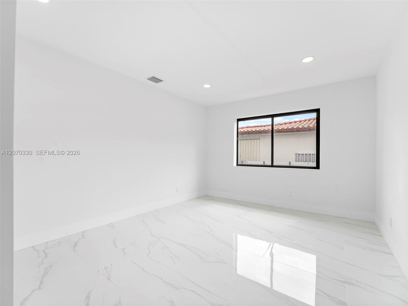 2500 SW 23rd Terrace