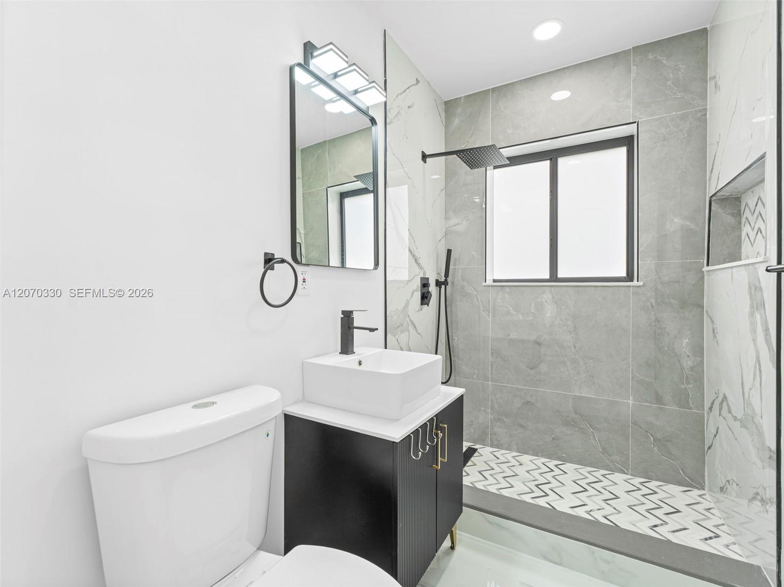 2500 SW 23rd Terrace