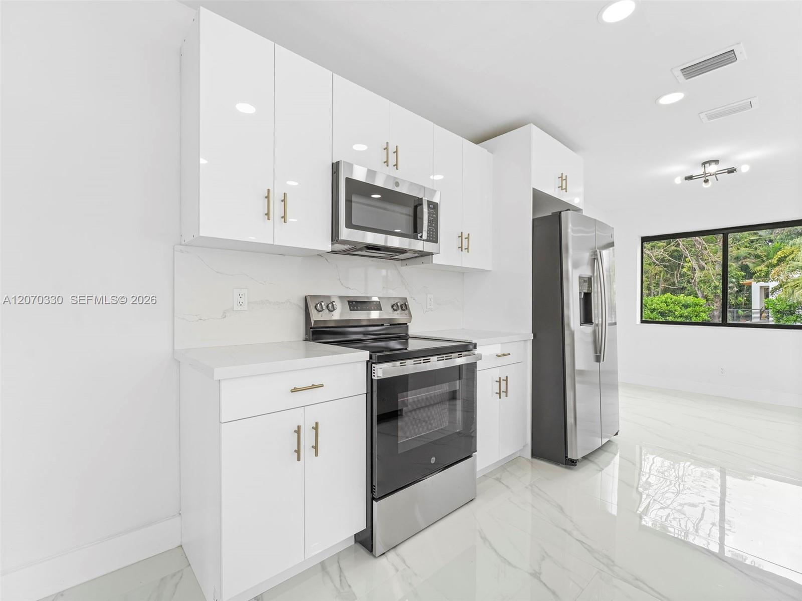2500 SW 23rd Terrace