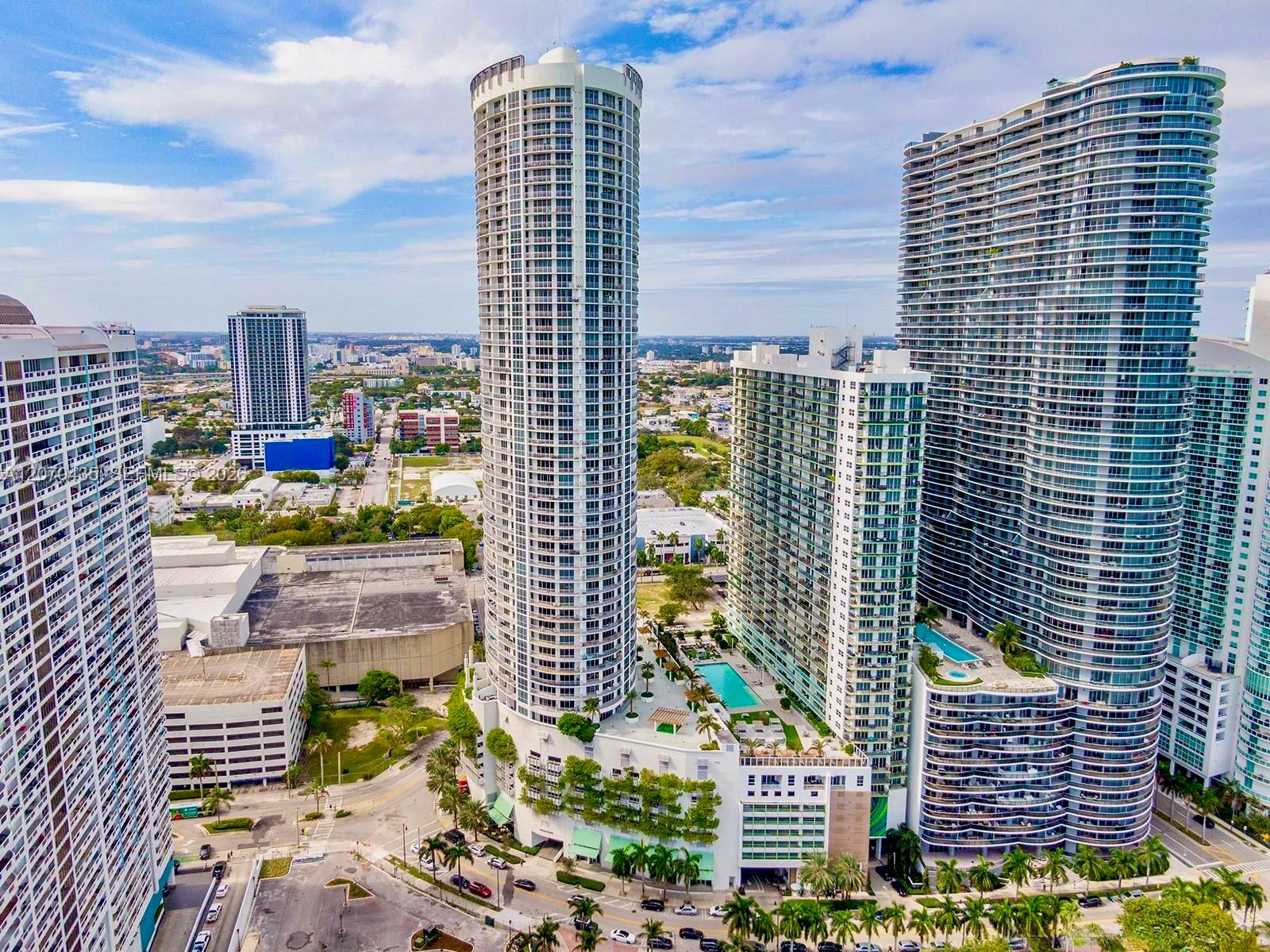 1750 N Bayshore Drive